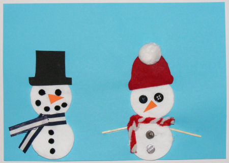 Cotton wool pad snowman craft - we made two!