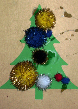 pompom Christmas tree craft