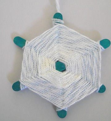 Woven snowflake craft for kids
